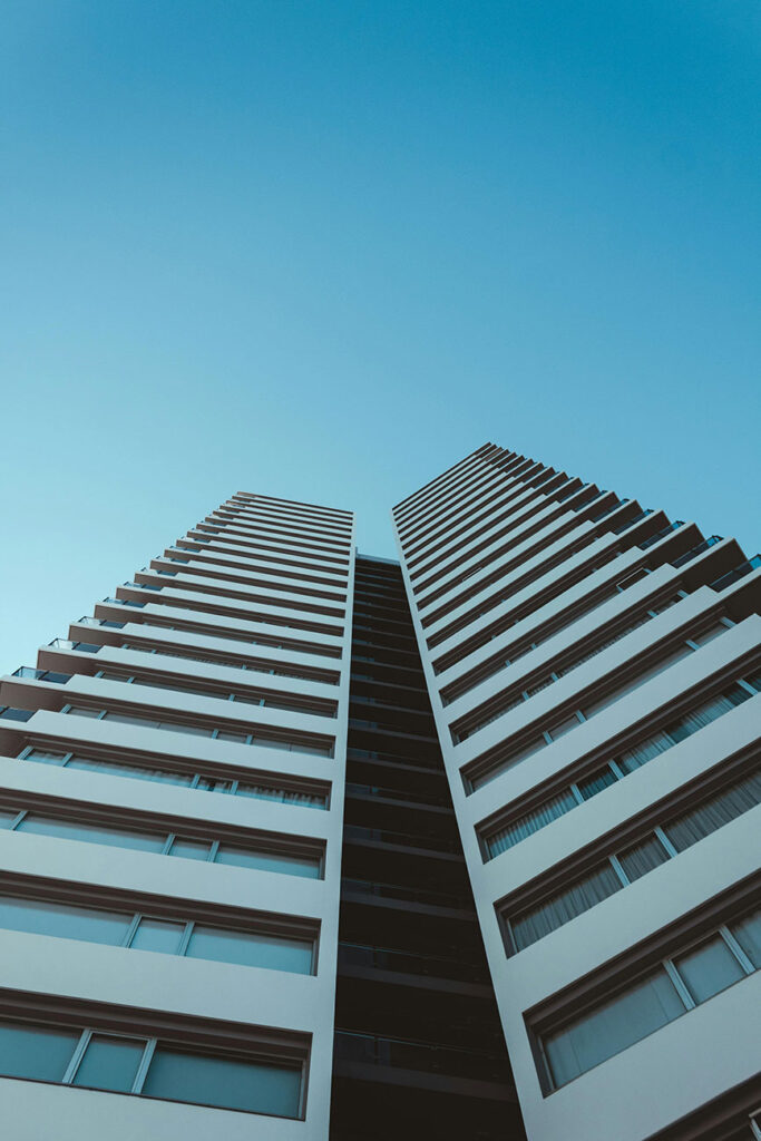 What Does a Landlord Pay in a Triple Net (NNN) Lease? (Extensive Guide)