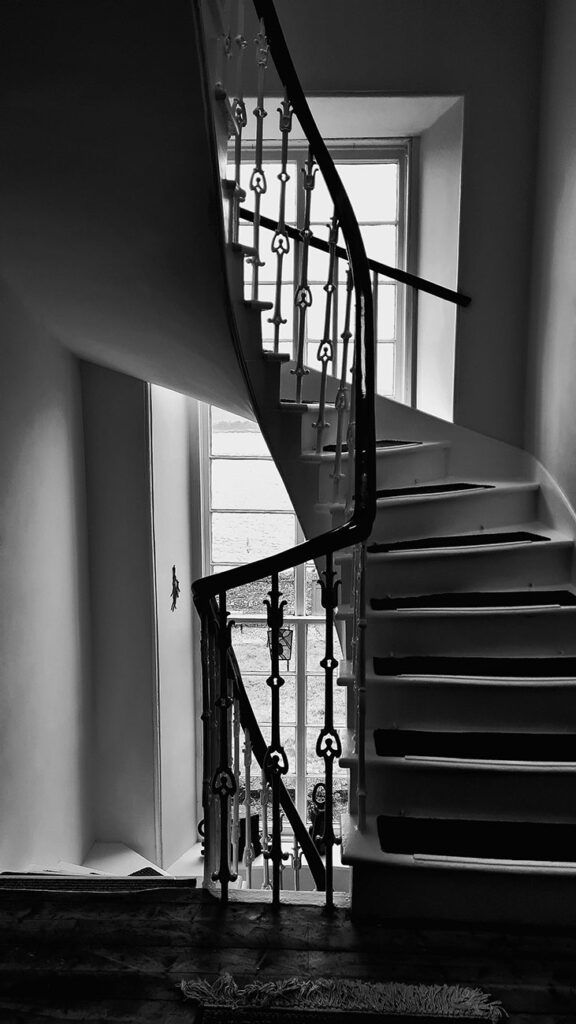 Can a Tenant Sue a Landlord for Falling Down the Stairs? | AAOL