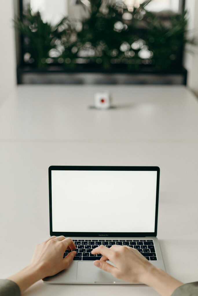 How to Collect Rent From Tenants Electronically (A Landlord-Safe Guide to Online Payments)